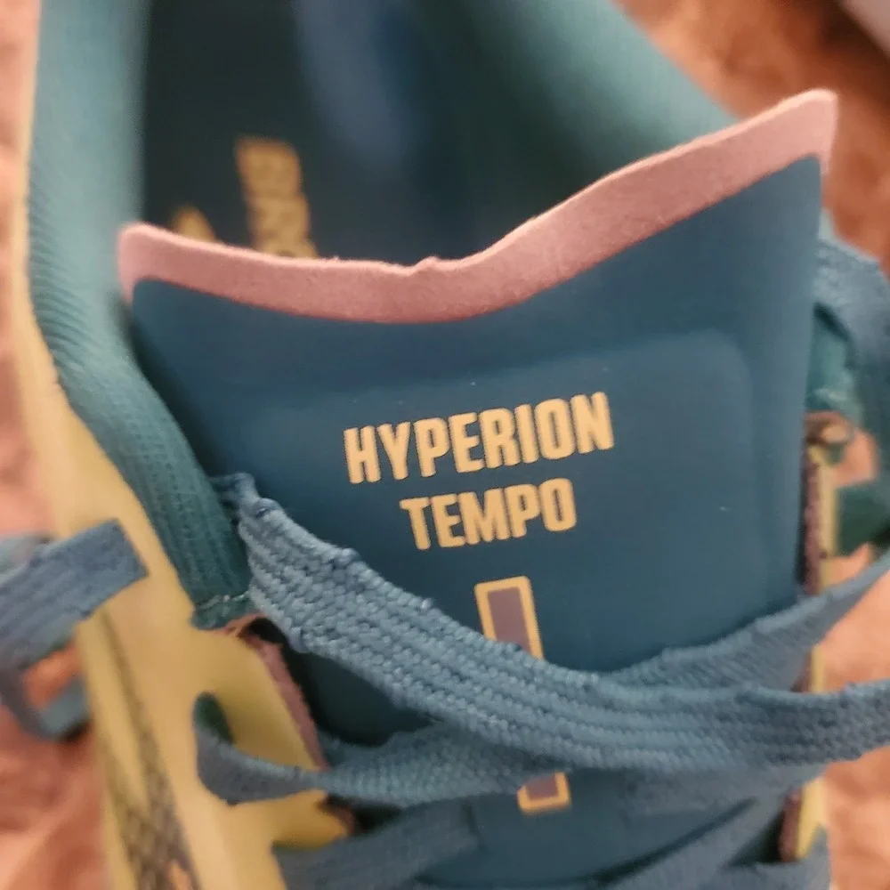 Brooks Men's Hyperion Tempo In Green Kayaking Size 11.5 US MSRP $150 running gym